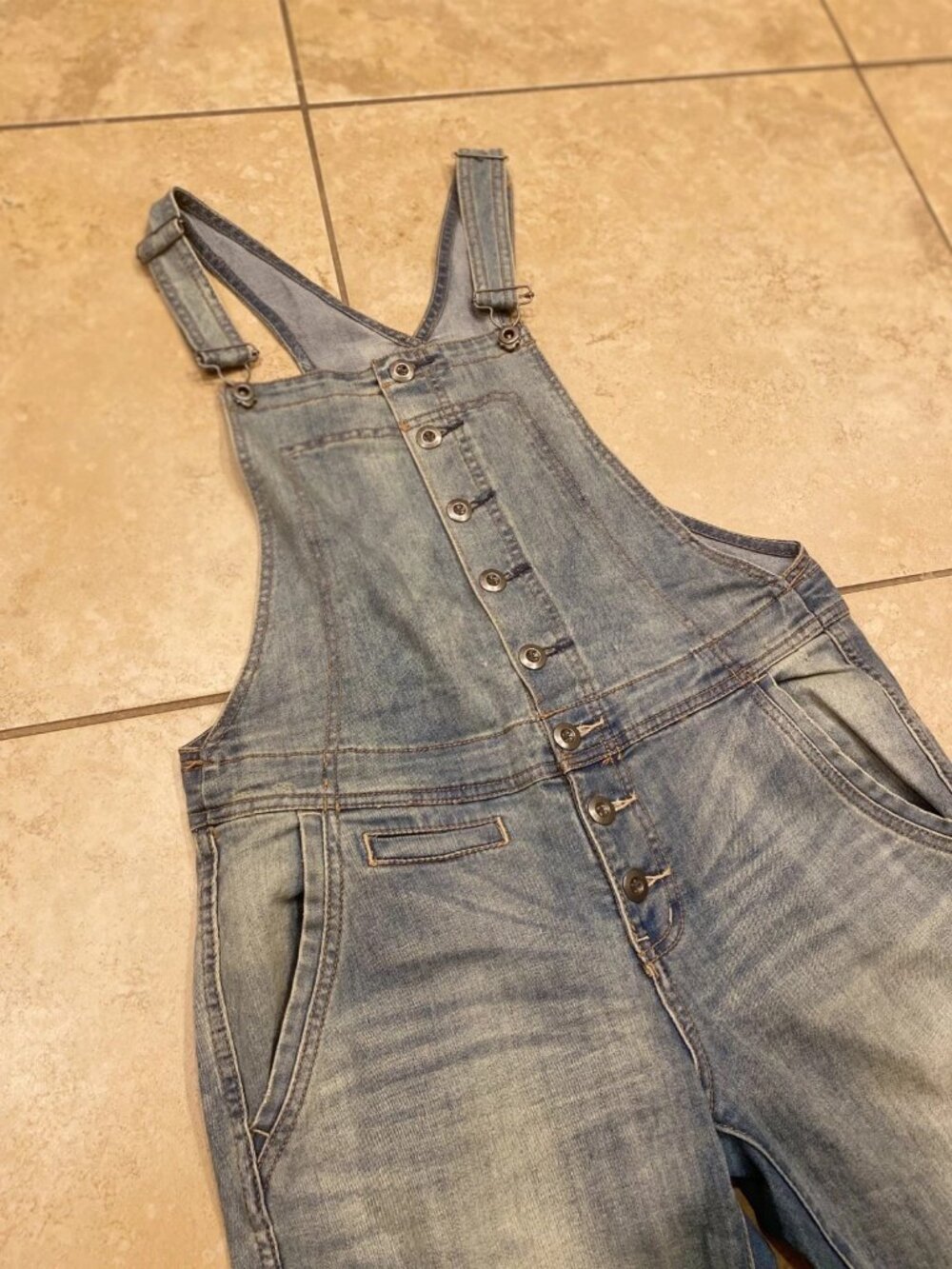 Free People High Roller Denim Overalls Distressed Sz 28” Waist US Sz 6 - Picture 6 of 16